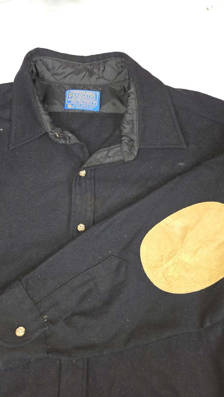 Pendleton Wool Shirt Size L Black Suede Elbow Patch